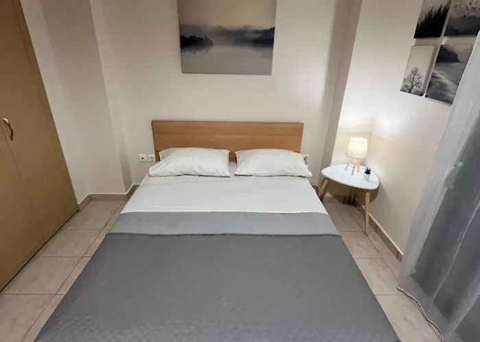 Chris & Mary Beautiful Yard Skg *