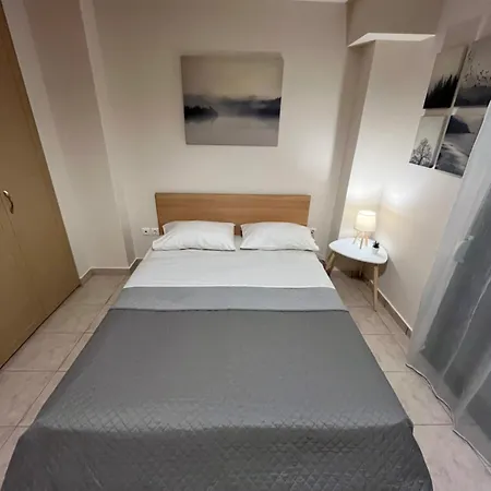 Chris & Mary Beautiful Yard Skg *